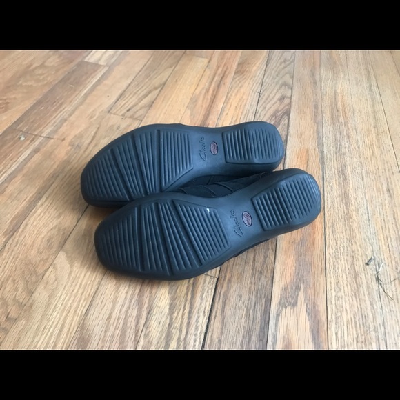 Clarks Everyday Black Leather Croc Print Toe/Heel - Picture 6 of 7